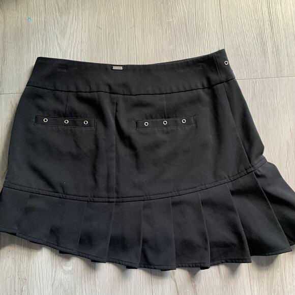 Y2K Guess Asymmetrical Skirt Size 28 - Picture 2 of 6